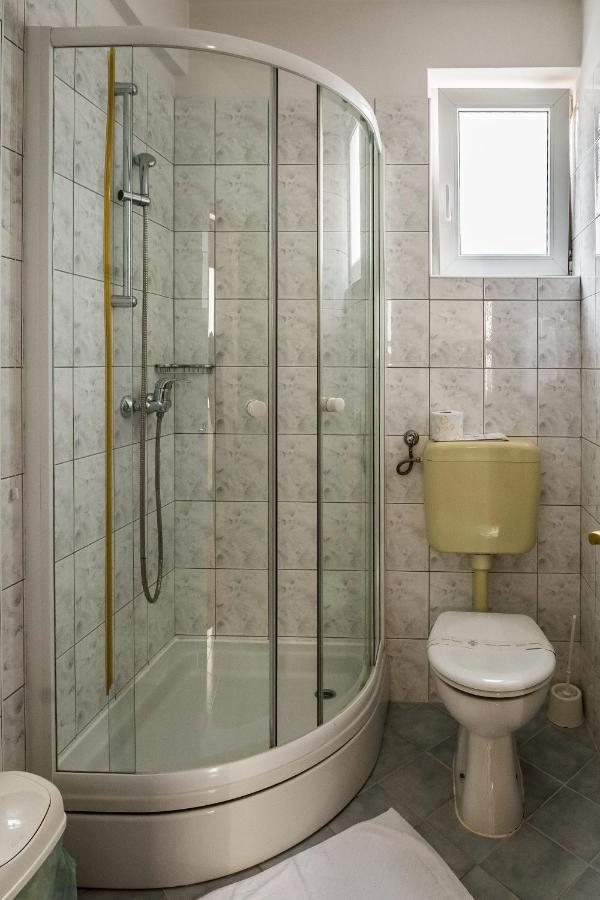 Hotel Carlstadt Karlovac Luaran gambar