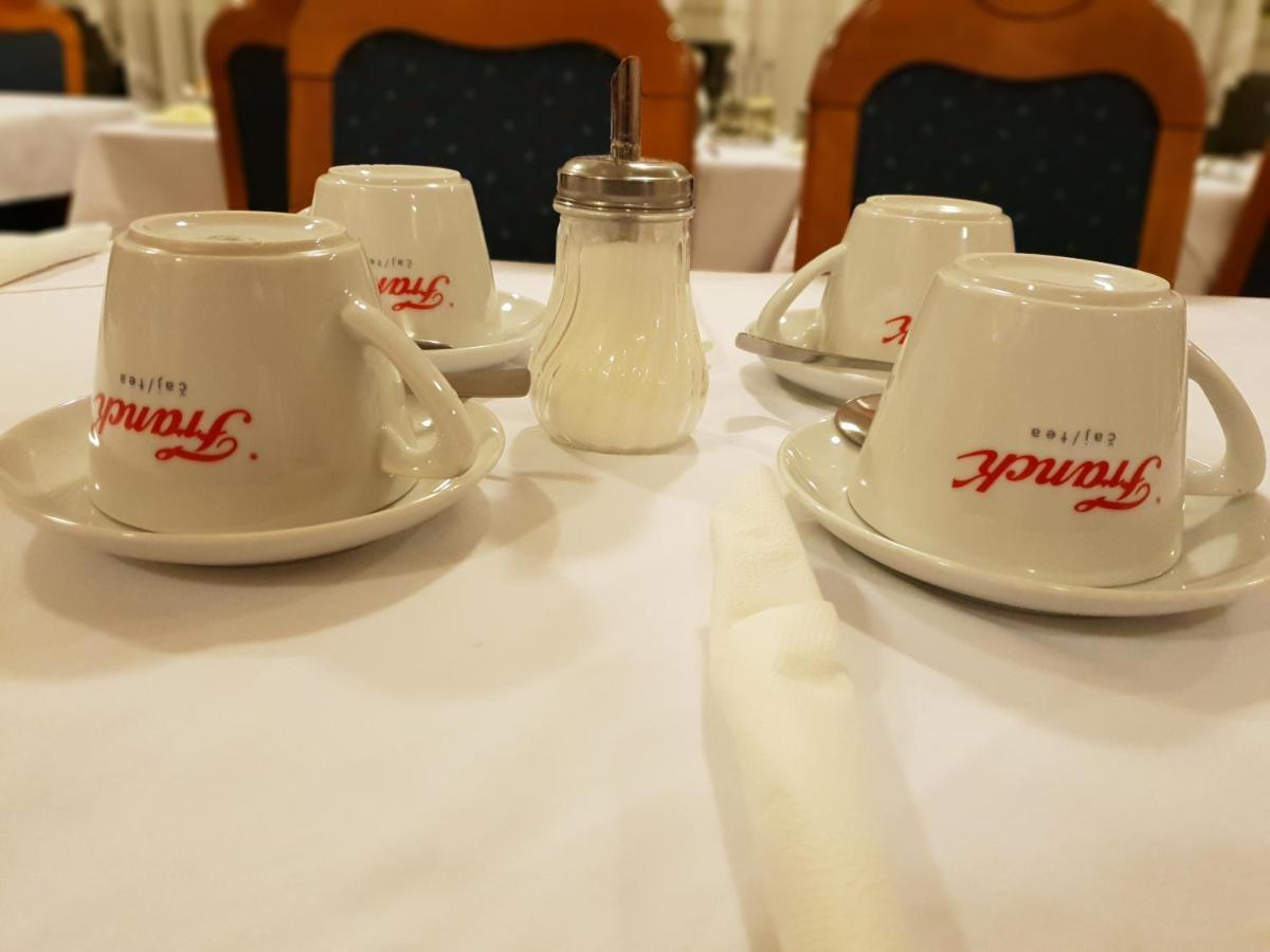 Hotel Carlstadt Karlovac Luaran gambar